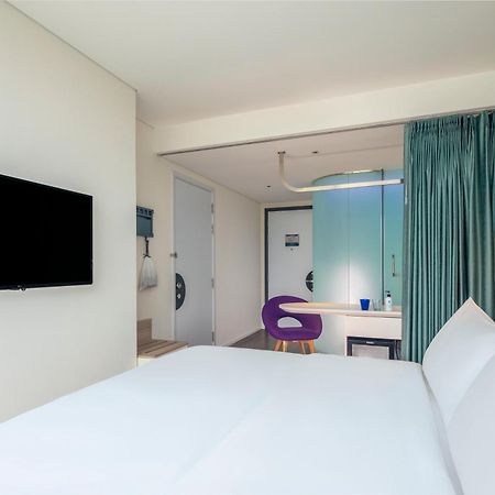 Tru By Hilton Hanoi Station Kültér fotó
